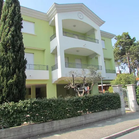 Apartment Manuela *